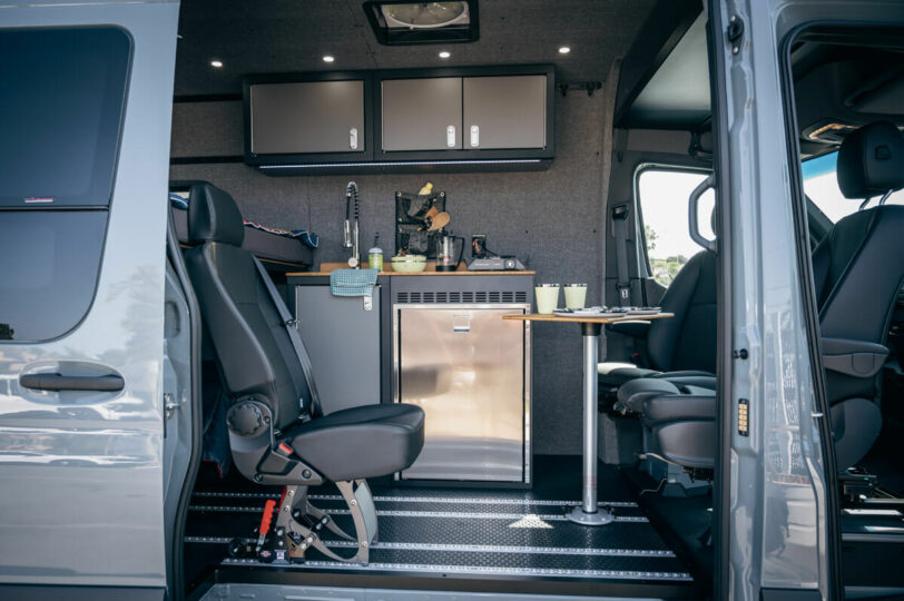 Mercedes-Benz Camper Van - Venture